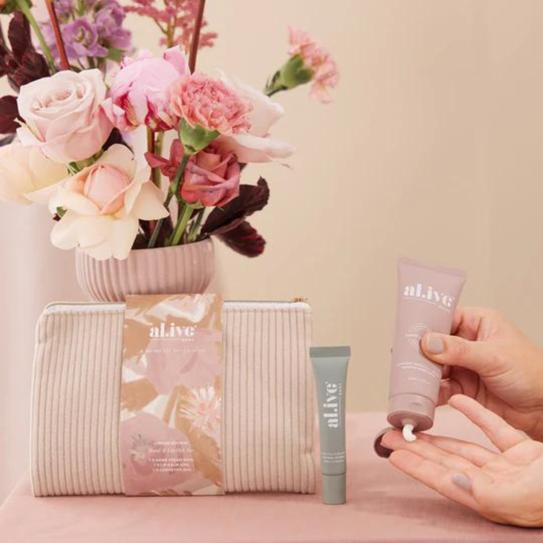 Hand & Lip Gift Set - A Moment To Bloom